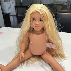 Our generation doll hair pullable size 18"